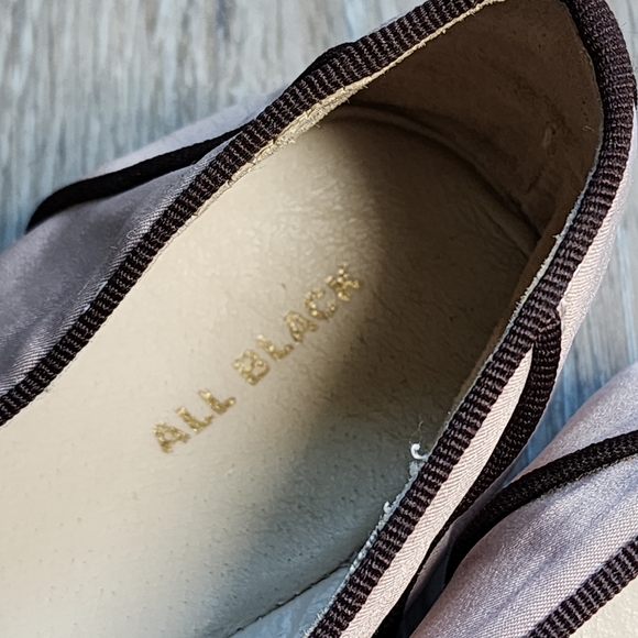 All Black Satin Mini Healed Double Bow Dress Shoes Made In Taiwan Size 10 - Picture 12 of 16